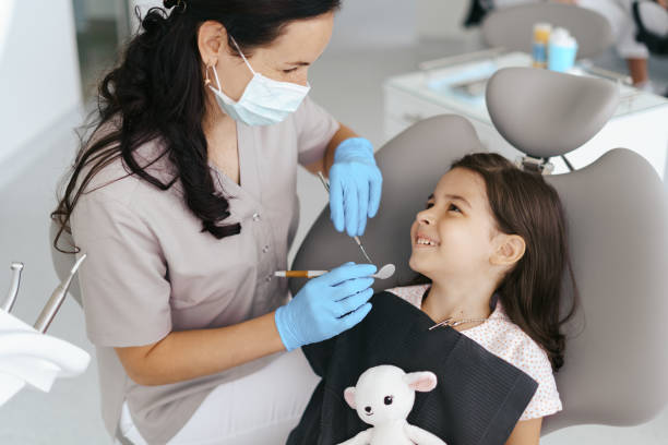 Best Emergency Tooth Extraction  in Highland, IL
