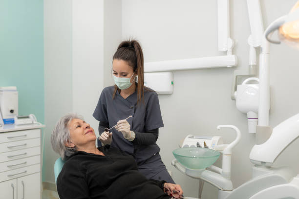 Best Broken Tooth Emergency  in Highland, IL